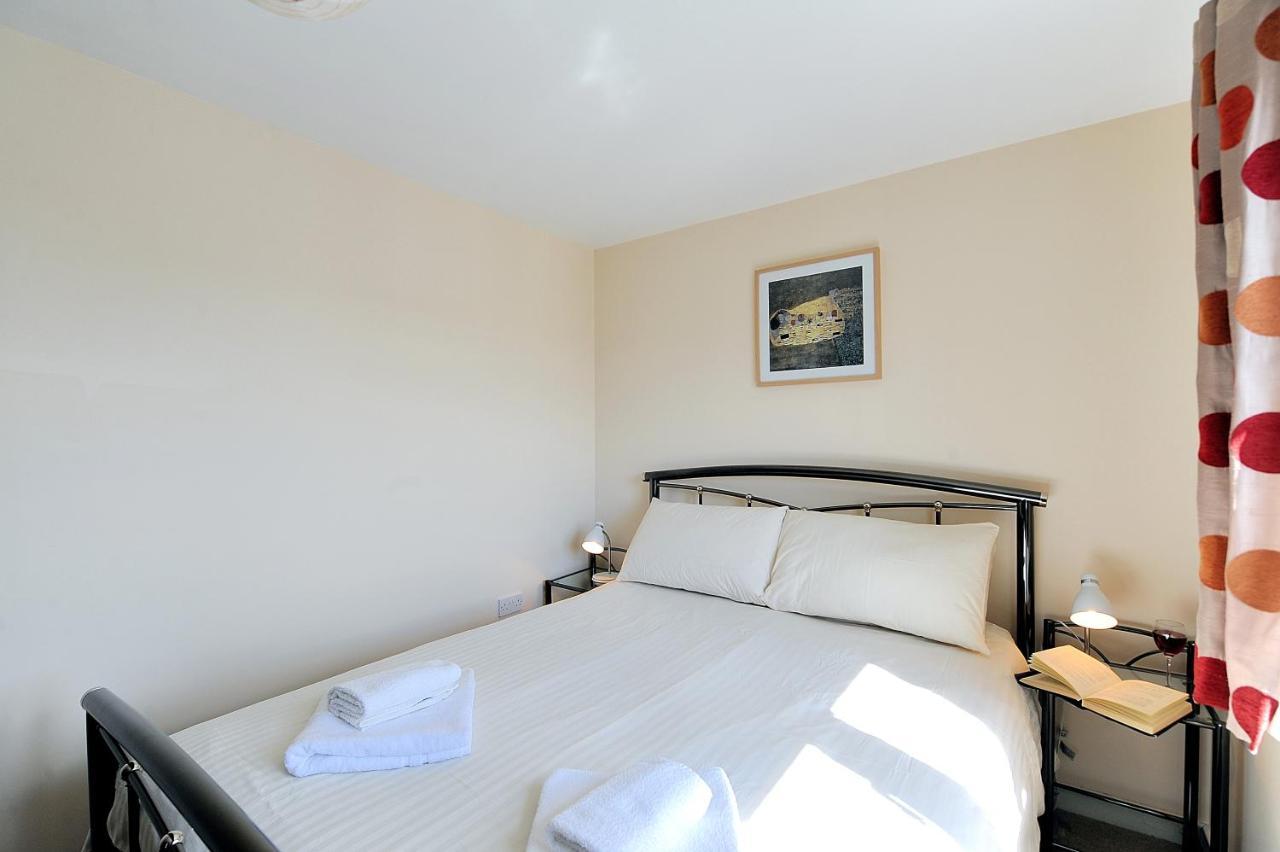 Villa Undercliff Lyme Regis Esterno foto